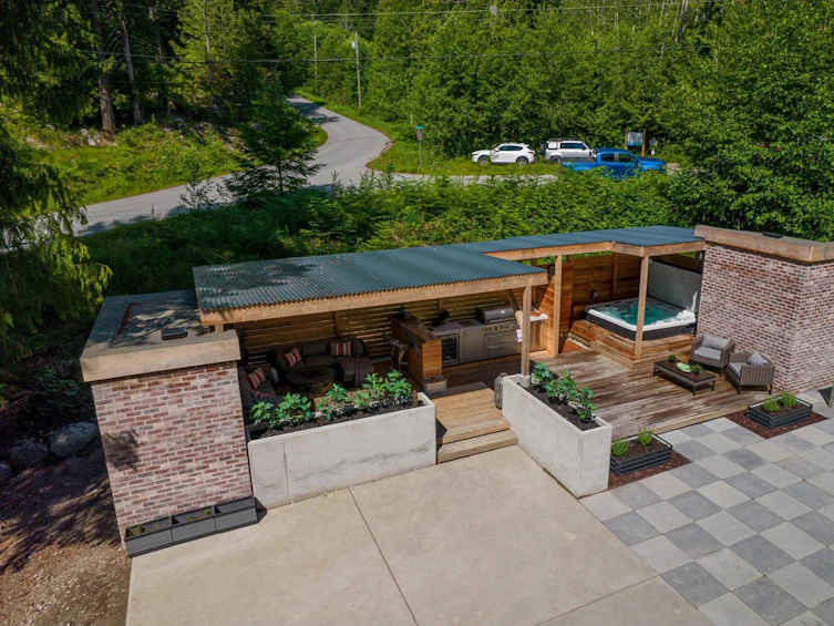 13514 Lee Road, Pender Harbour Egmont, BC, V0N 1S1