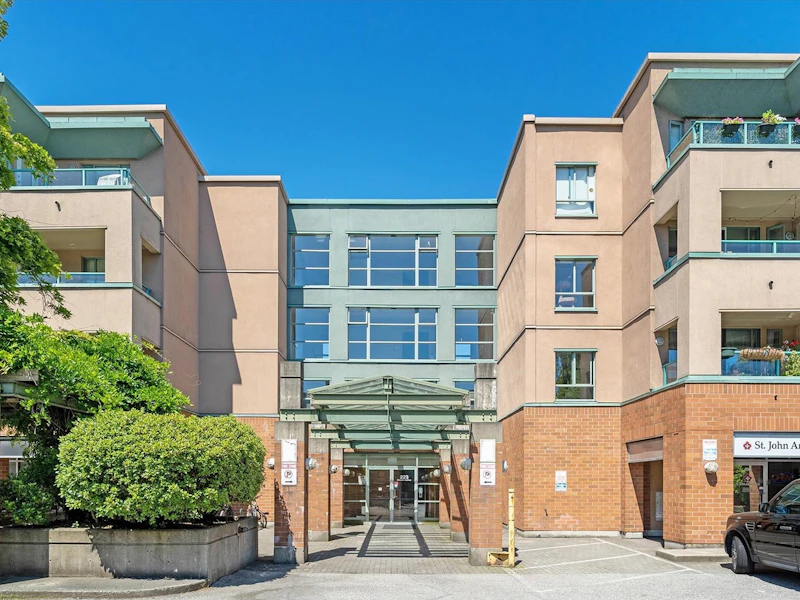 307 - 223 Mountain Highway, North Vancouver BC V7J 3V3