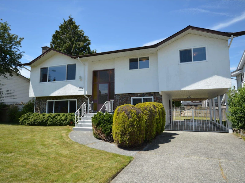 7351 Woolridge Court, Richmond BC V7C 4H2