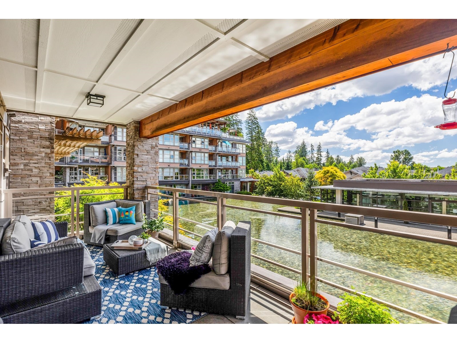 201-3606 Aldercrest Drive, North Vancouver, BC, V7G 2S5