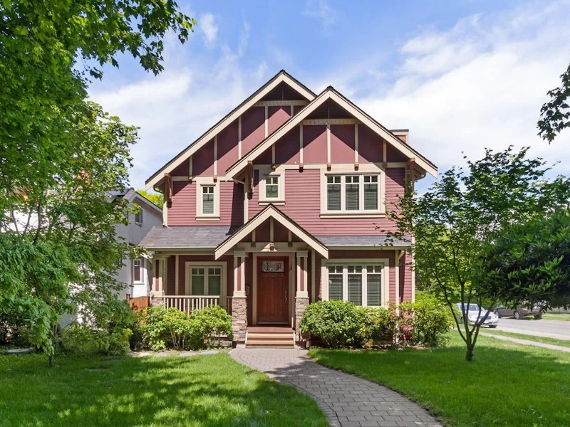 3005 W 12th Avenue, Vancouver BC V6K 2R4