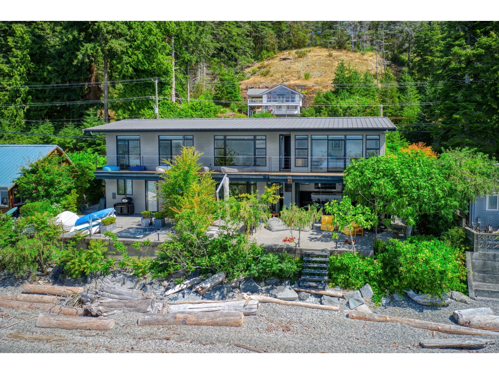 6823 Sunshine Coast Highway, Sechelt, BC, V7Z 0N1