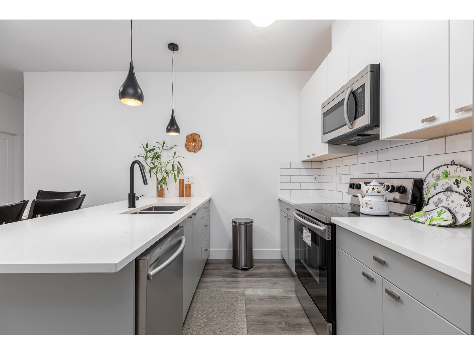 PH14-12320 222 Street, Maple Ridge, BC, V2X 4K8