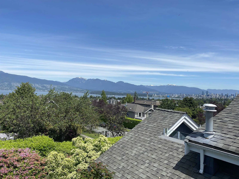 3908 W 12th Avenue, Vancouver BC V6R 2P2