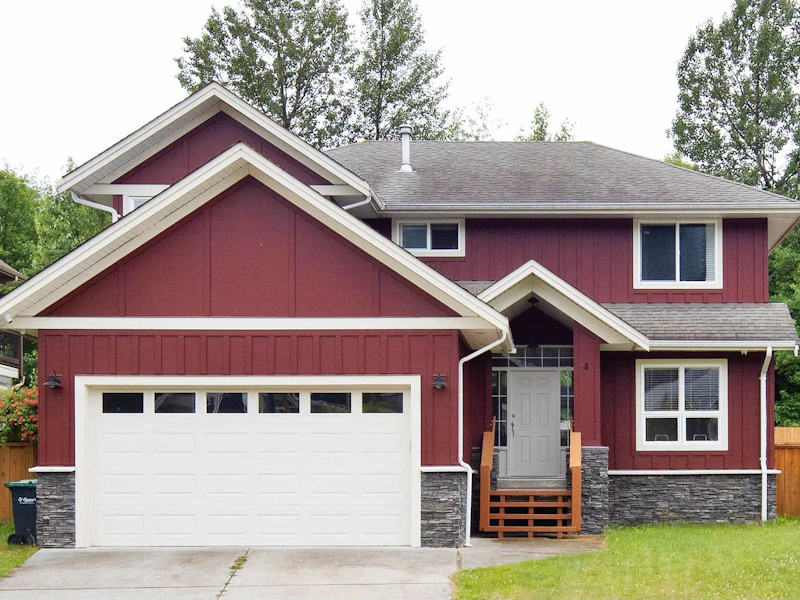 4 - 1589 Eagle Run Drive, Squamish BC
