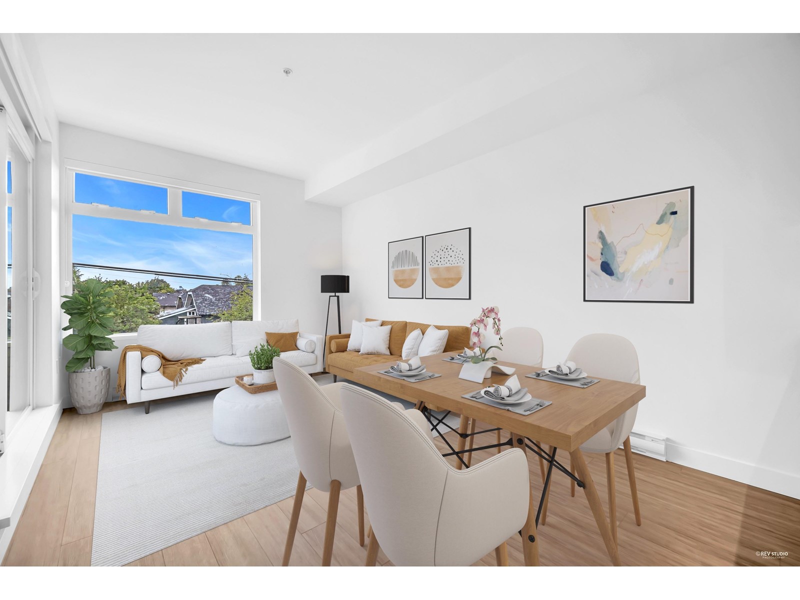 205-2408 Grant Street, Vancouver, BC, V5K 3G4