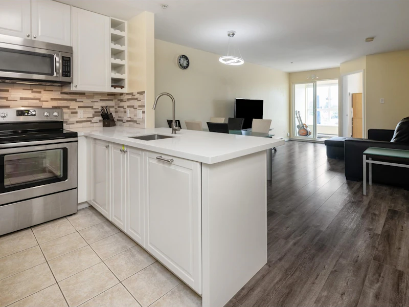 312 - 5438 Rupert Street, Vancouver BC V5R 2K3