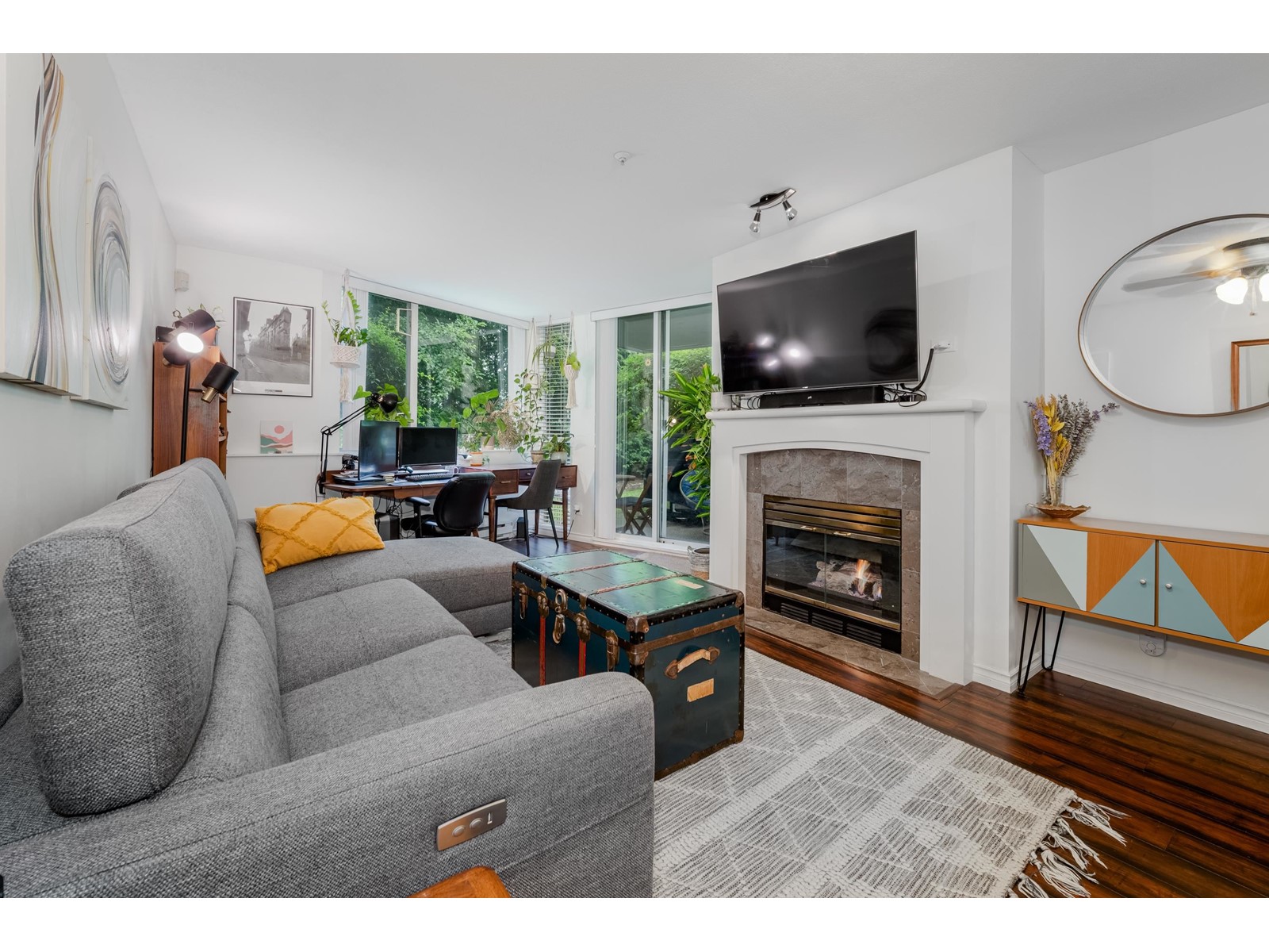 103-8450 Jellicoe Street, Vancouver, BC, V5S 4S9
