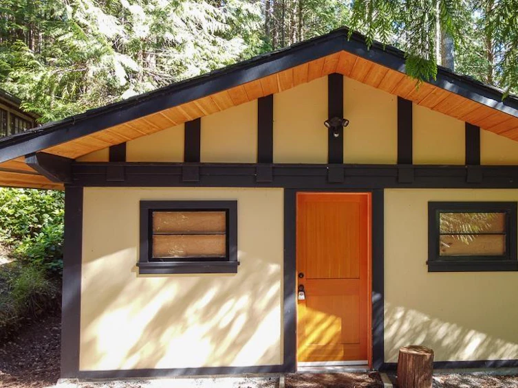 150 Swallow Road, Gibsons, BC, V0N 1V3
