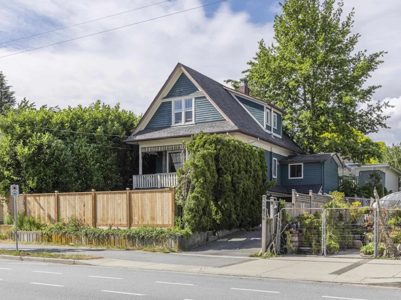 456 E Keith Road, North Vancouver BC V7L 1V9