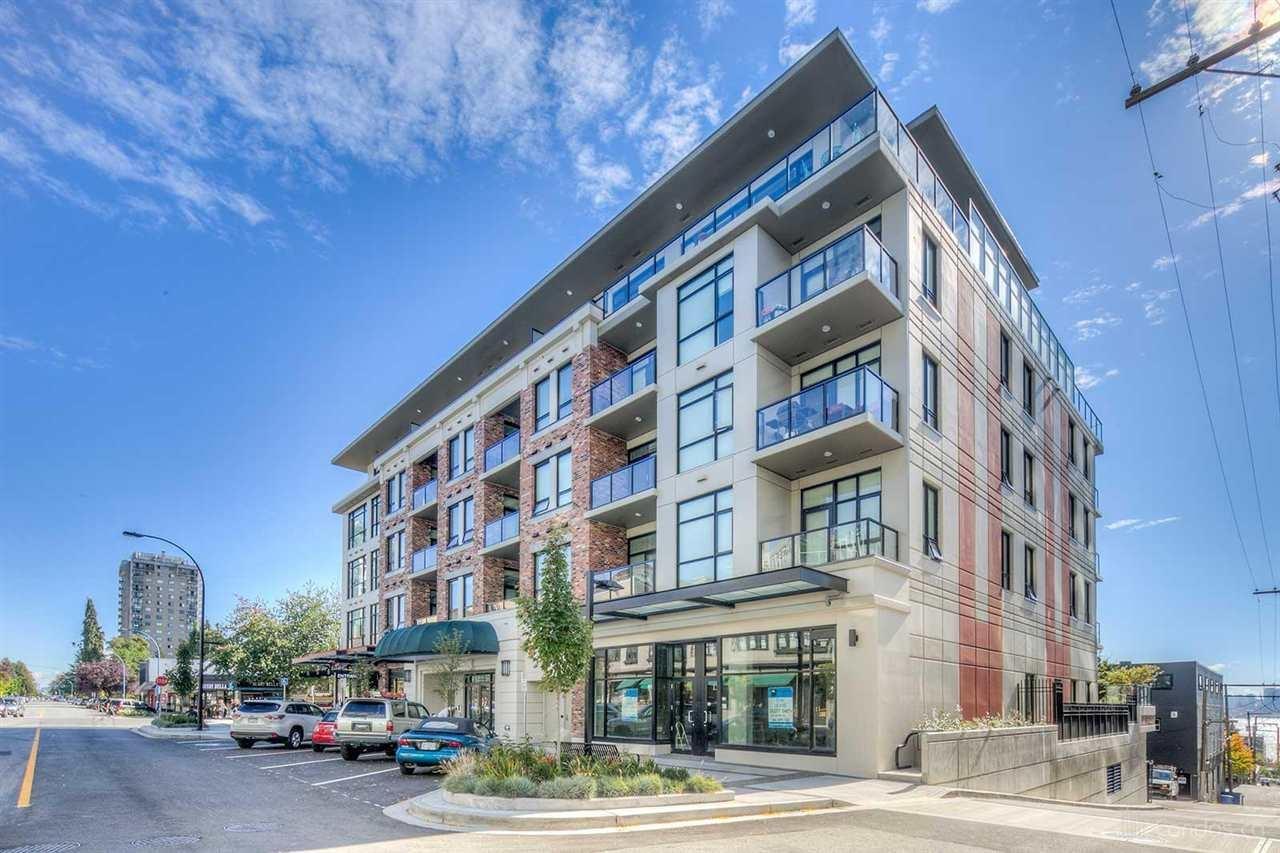 202-105 West 2nd Street, North Vancouver, BC, V7M 0E3