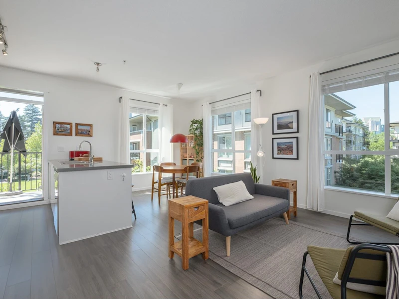 314 - 3107 Windsor Gate, Coquitlam BC