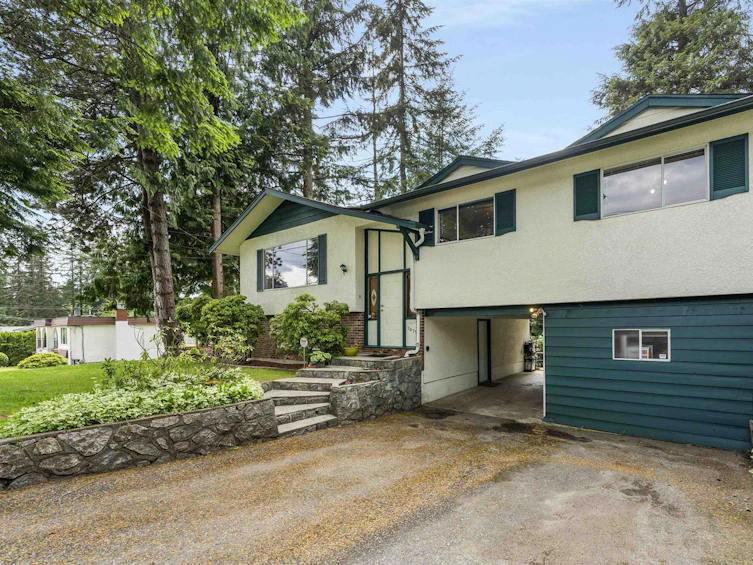 1079 Lytton Street, North Vancouver, BC, V7H 2A7
