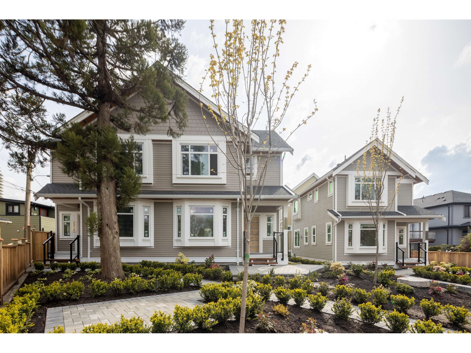 2318 Brock Street, Vancouver, BC, V5N 2Z7