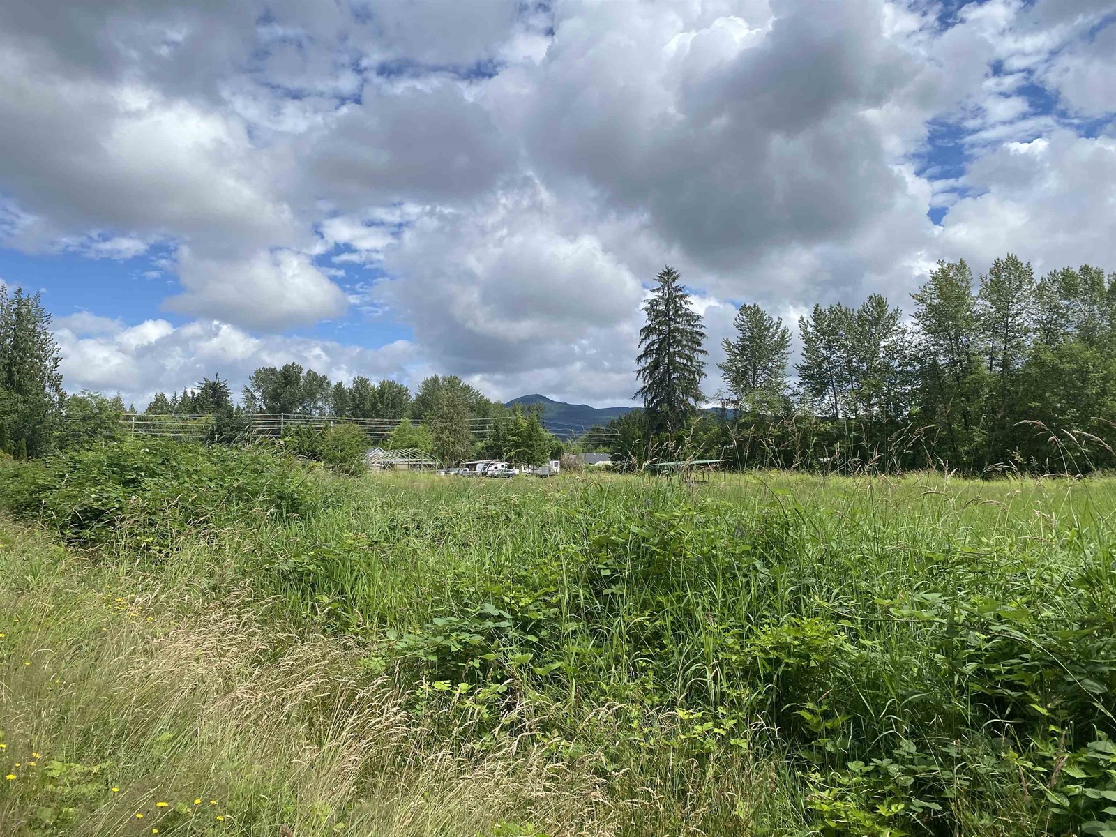 25038 Dewdney Trunk Road, Maple Ridge, BC, V4R 1X7