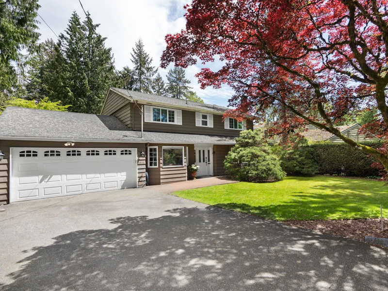 2510 Colwood Drive, North Vancouver BC V7R 2R1