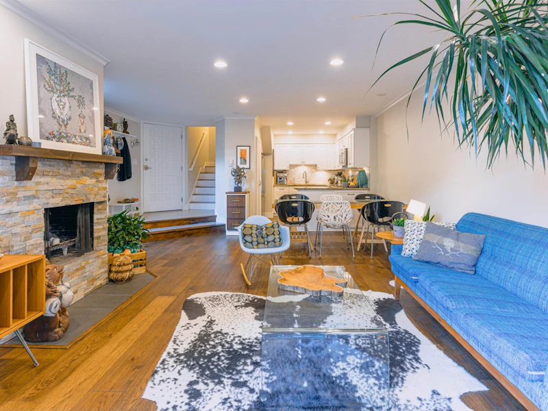 2146 W 6th Avenue, Vancouver BC V6K 1V6