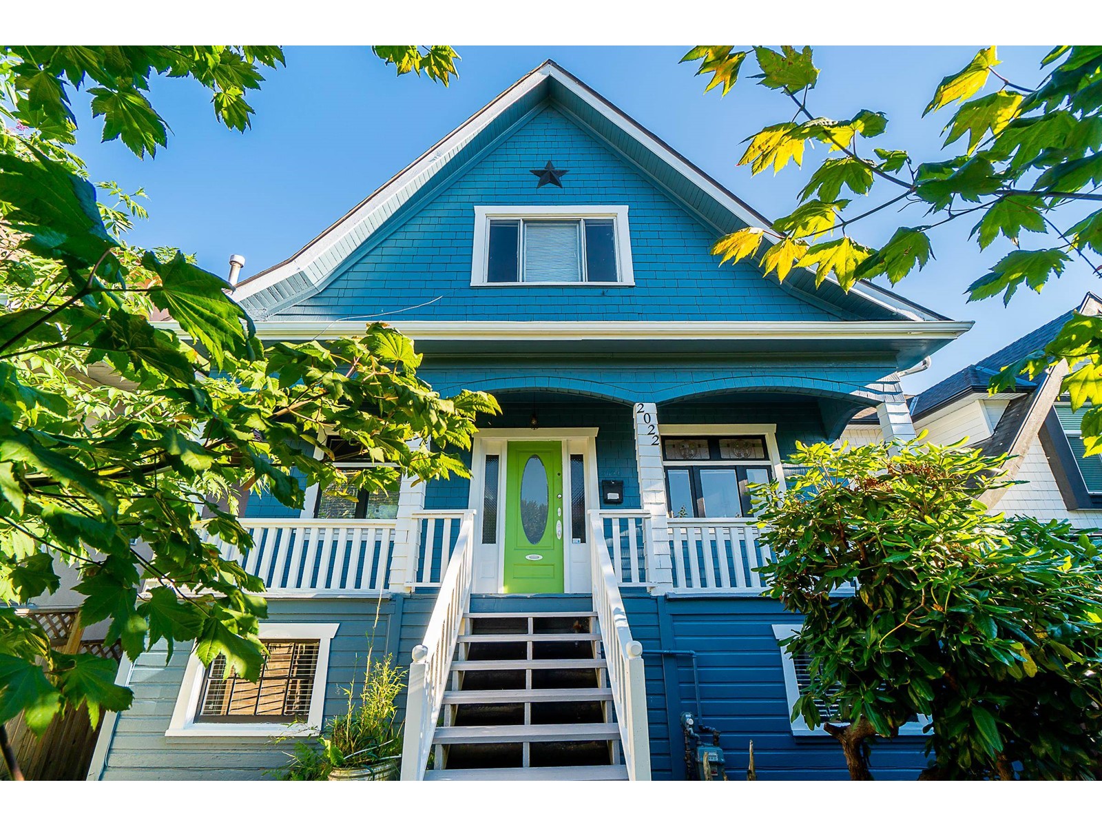 2022 East 12th Avenue, Vancouver, BC, V5N 2A8