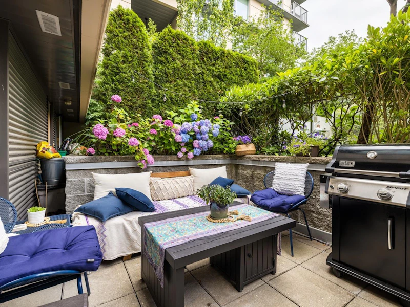 2721 Prince Edward Street, Vancouver BC V5T 4V8