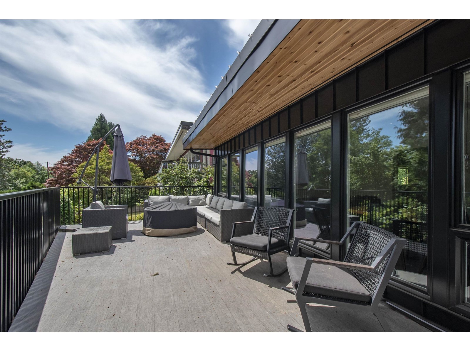 938 Cloverley Street, North Vancouver, BC, V7L 1N3