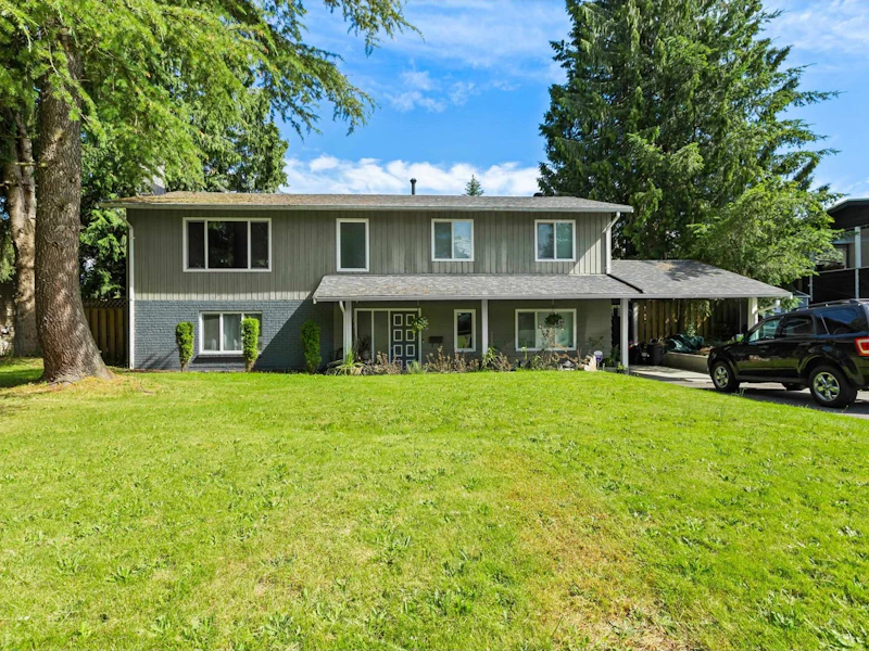22747 124th Avenue, Maple Ridge BC V2X 4K2