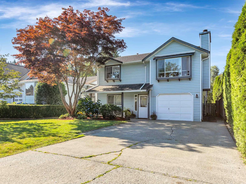 19064 117a Avenue, Pitt Meadows BC V3Y 1Y5