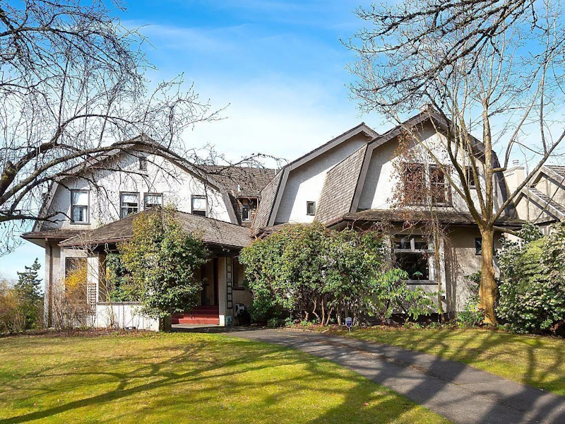 4987 Connaught Drive, Vancouver BC V6M 3E8