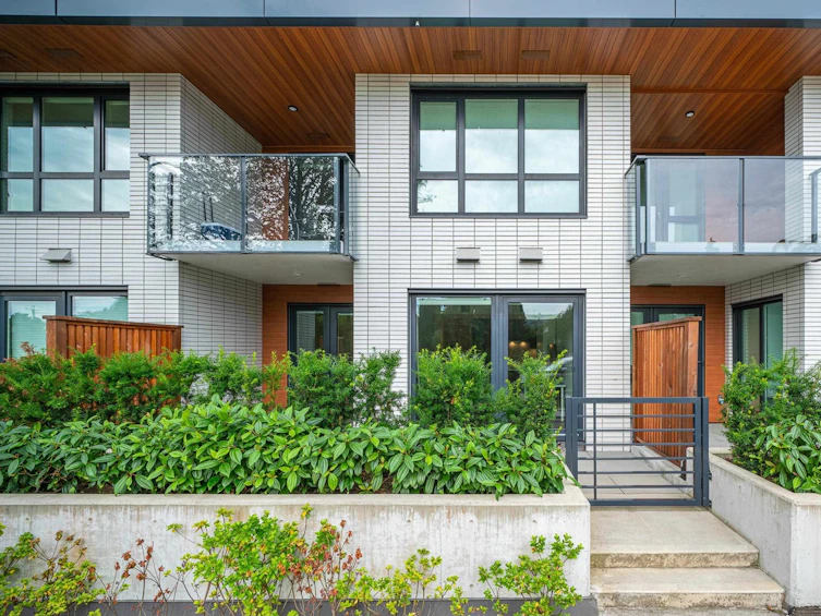 102-5383 Cambie Street, Vancouver, BC, V5Z 2Z9