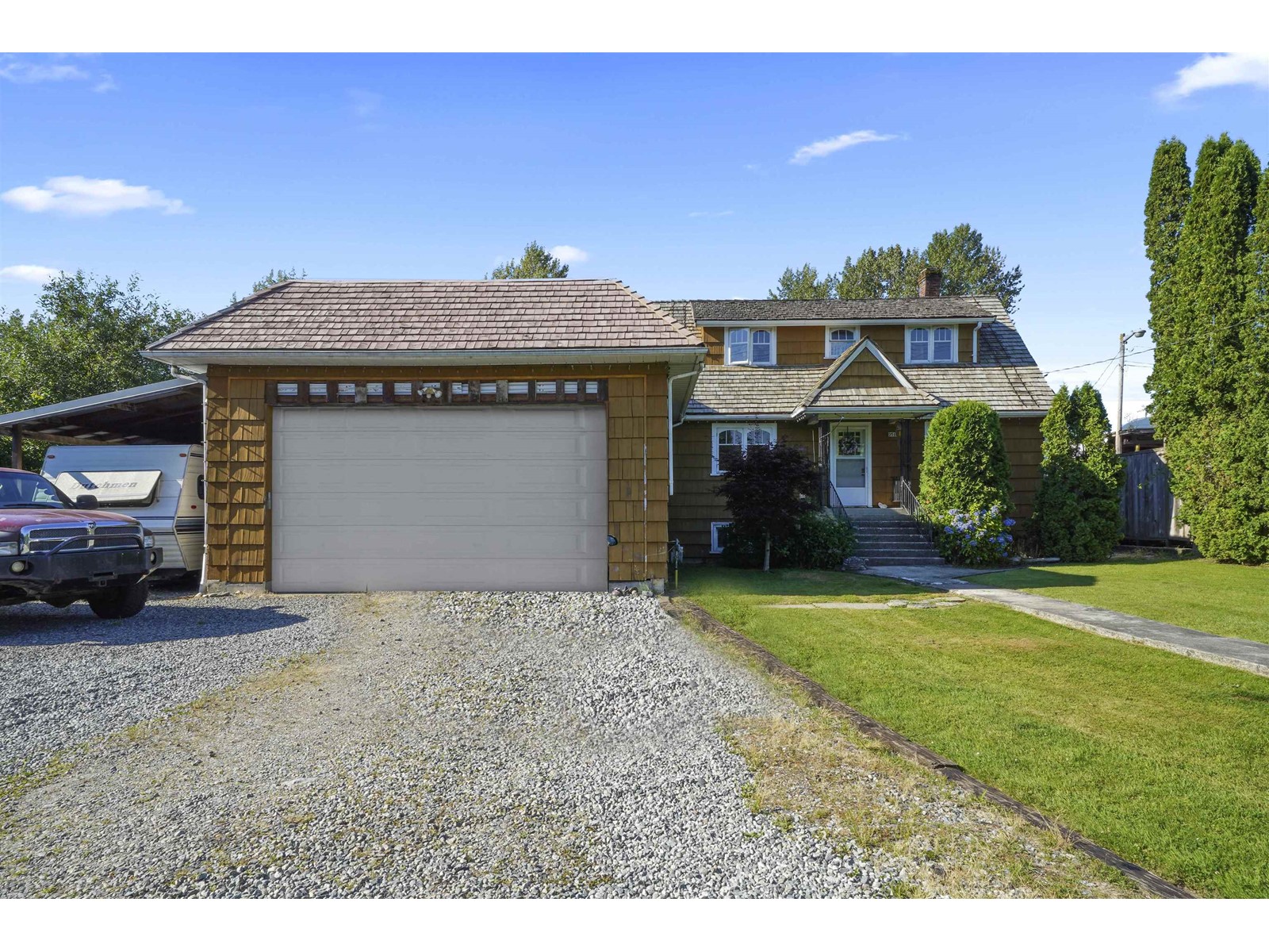 25183 Dewdney Trunk Road, Maple Ridge, BC, V4R 1X6
