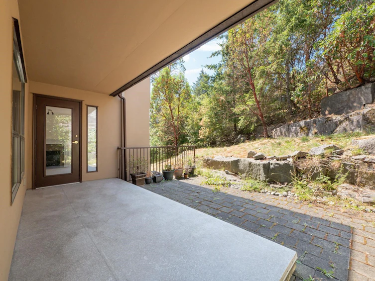 309-5855 Cowrie Street, Sechelt, BC, V7Z 0K1