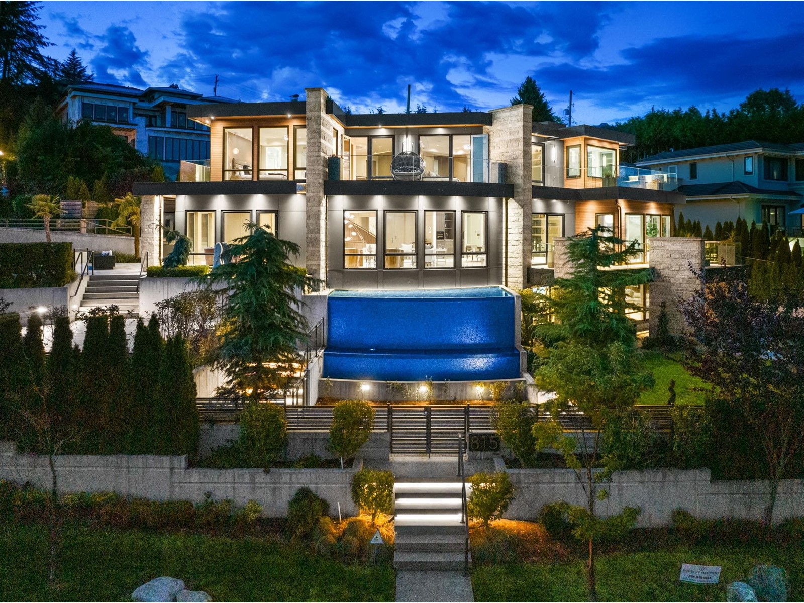 815 King Georges Way, West Vancouver, BC, V7S 1S4