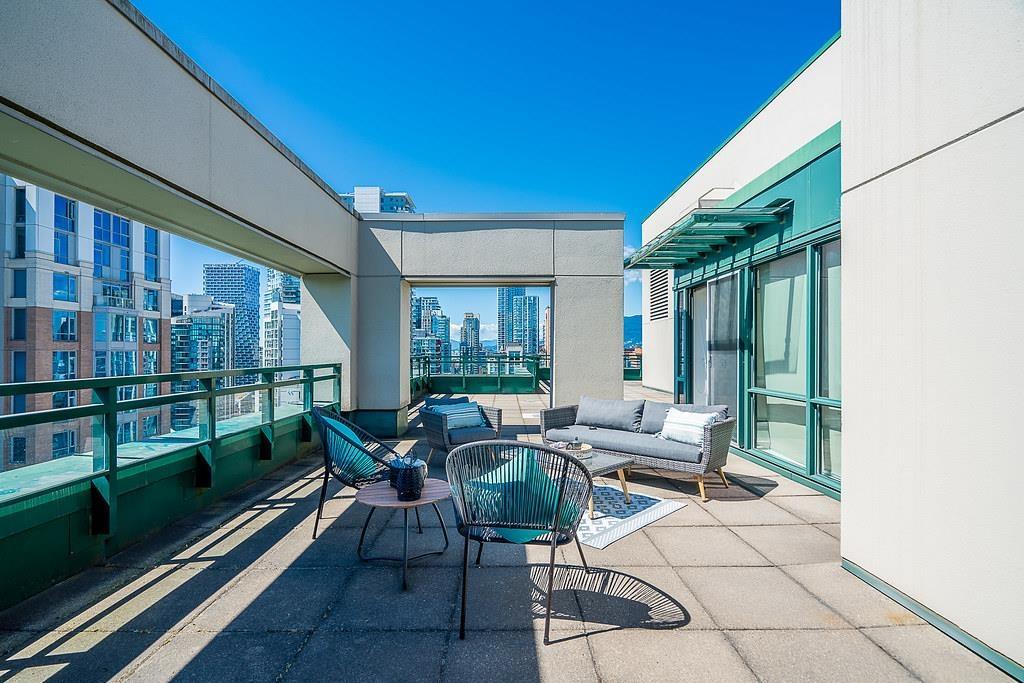 2601-289 Drake Street, Vancouver, BC, V6B 5Z5