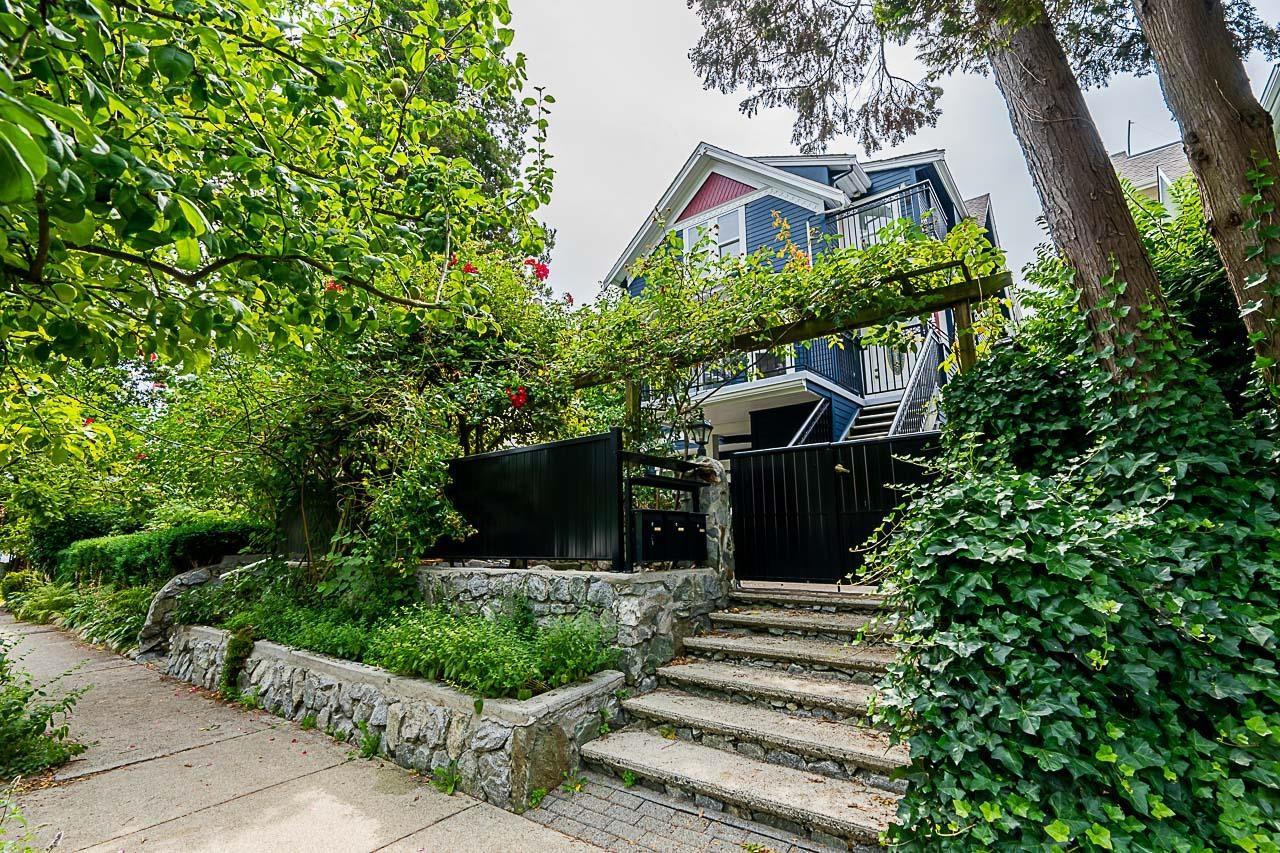 242 East 15th Avenue, Vancouver, BC, V5T 2P9