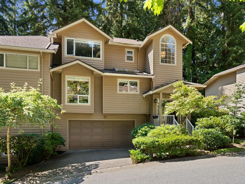 27 Deerwood Place, Port Moody BC V3H 4X7