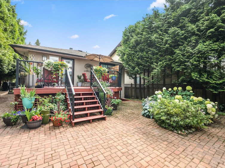 1982 Sandown Place, North Vancouver, BC, V7P 3J5