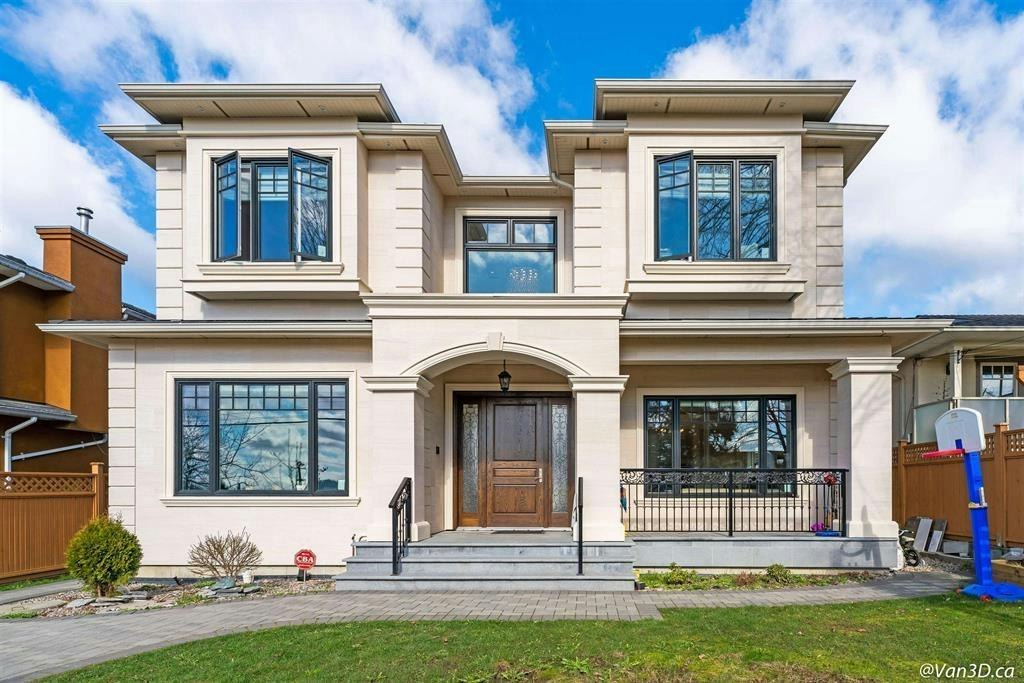 3915 William Street, Burnaby, BC, V5C 3J2