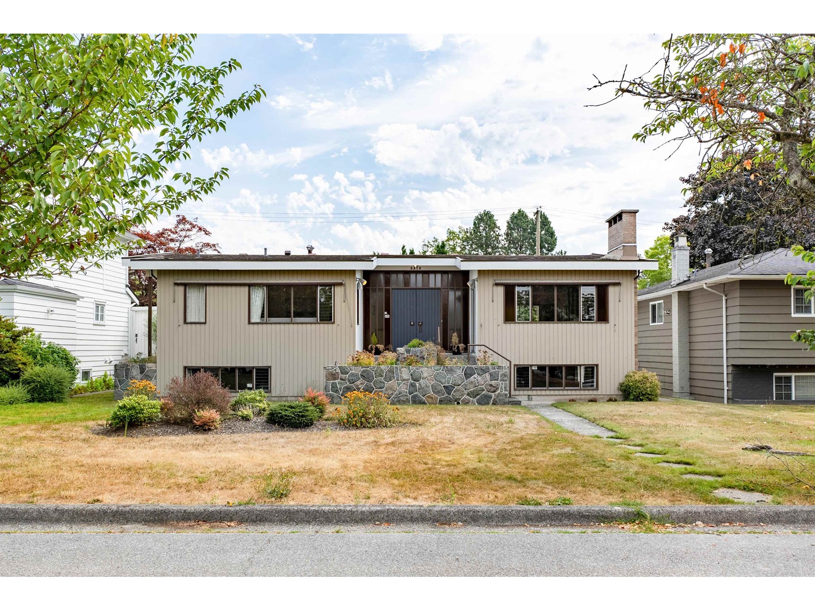 6370 Willow Street, Vancouver, BC, V5Z 3S8