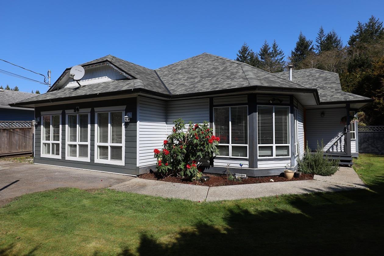 1546 Larchberry Way, Gibsons, BC, V0N 1V5