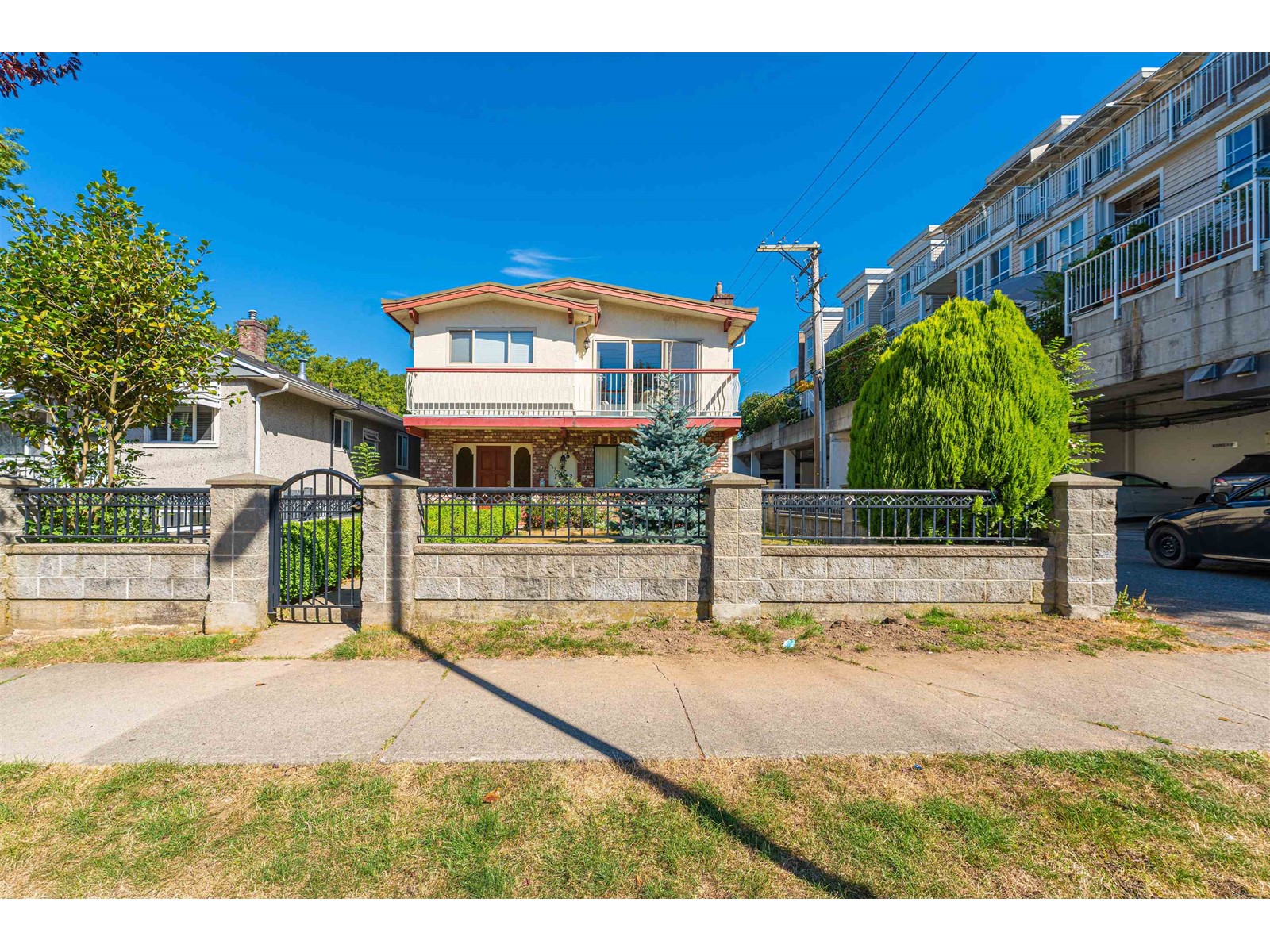 1943 East 55th Avenue, Vancouver, BC, V5P 2A1