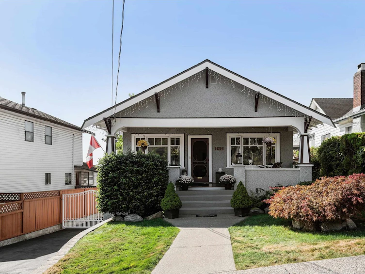 342 Simpson Street, New Westminster, BC, V3L 3J9