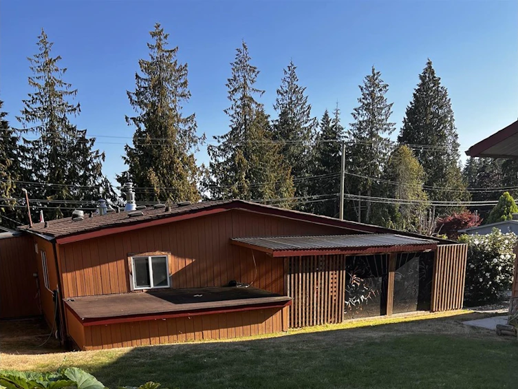 5780 Anchor Road, Sechelt, BC, V0N 3A2