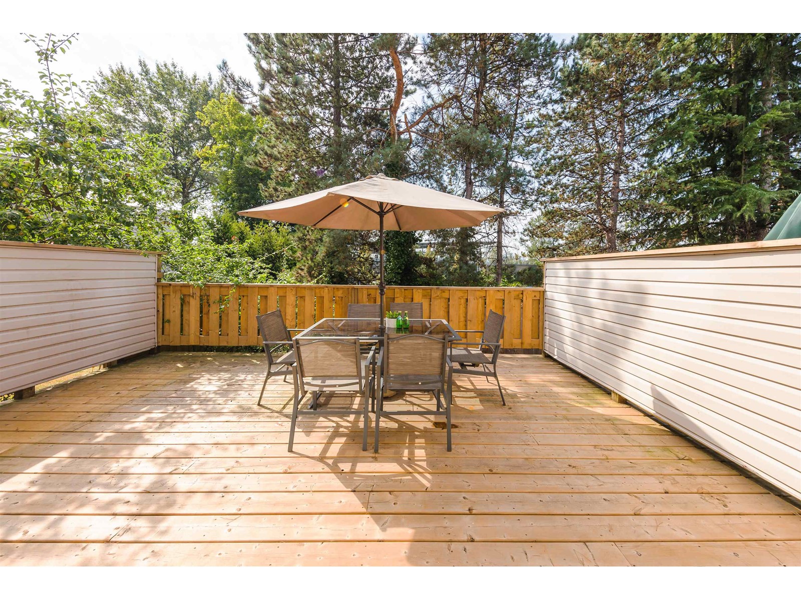 6744 Kneale Place, Burnaby, BC, V5B 2Z2