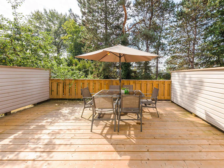 6744 Kneale Place, Burnaby, BC, V5B 2Z2