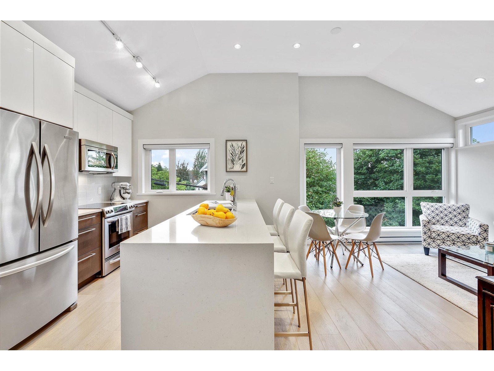 1669 Kitchener Street, Vancouver, BC, V5L 2W1