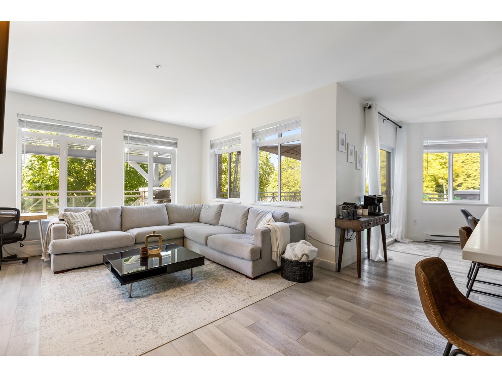 206-12350 Harris Road, Pitt Meadows, BC, V3Y 2J5
