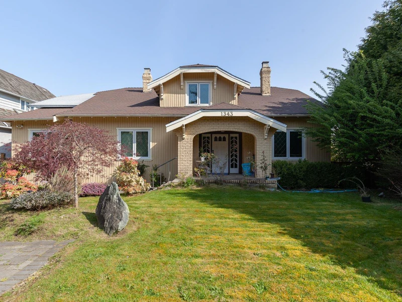 1343 W 33rd Avenue, Vancouver BC V6M 1A6