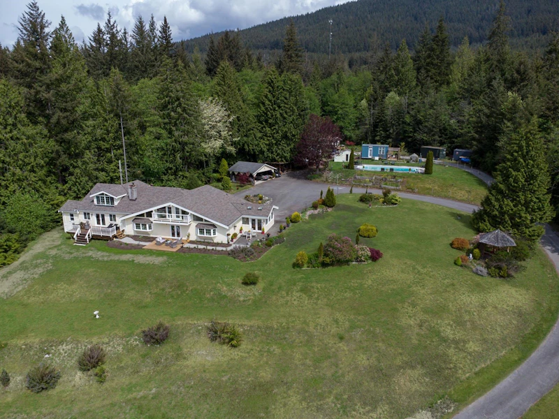 785 Mansfield Road, Gibsons BC