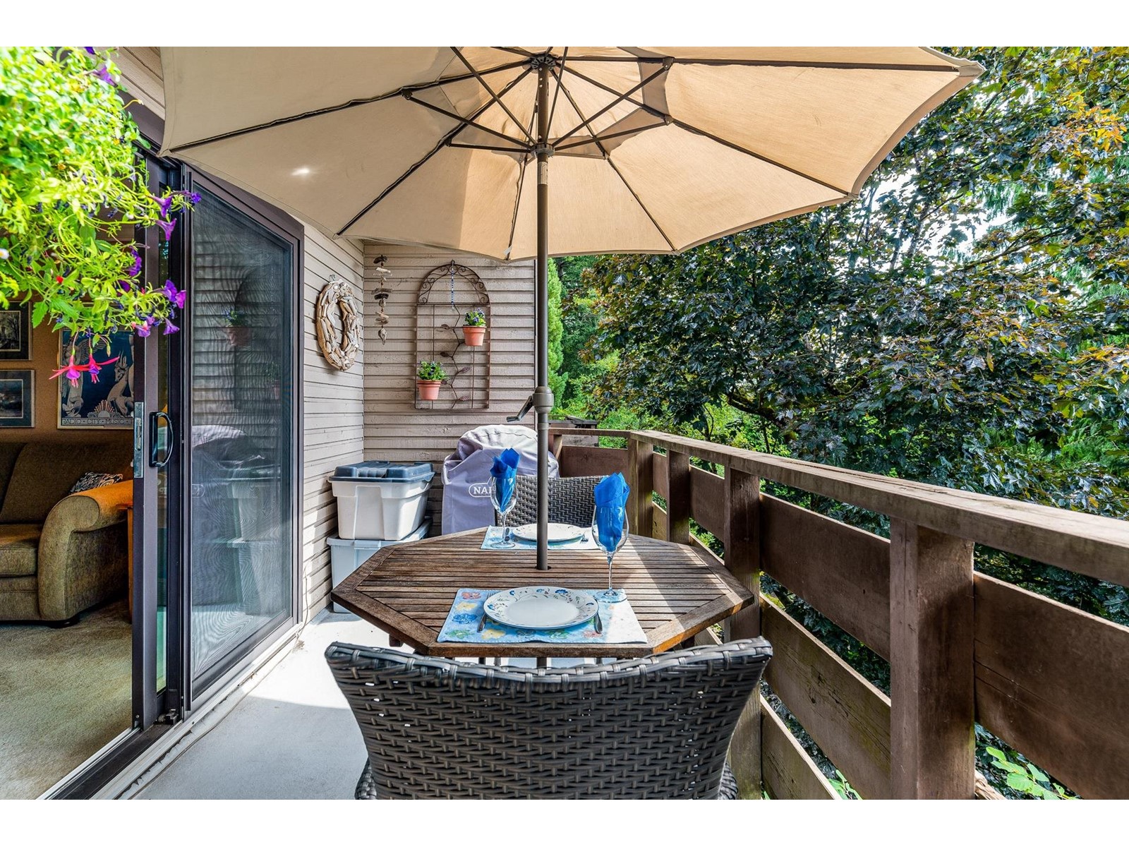 311-1385 Draycott Road, North Vancouver, BC, V7J 3K9
