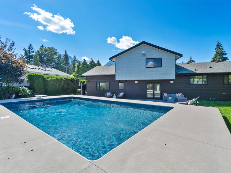 40404 Cheakamus Way, Squamish, BC, V0N 1T0