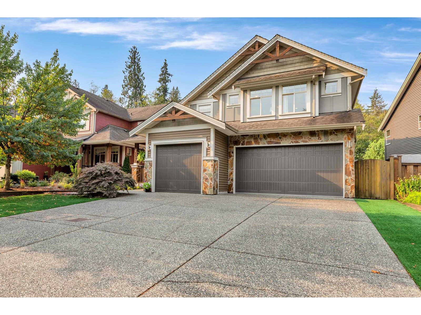 24608 Kimola Drive, Maple Ridge, BC, V2W 0C1